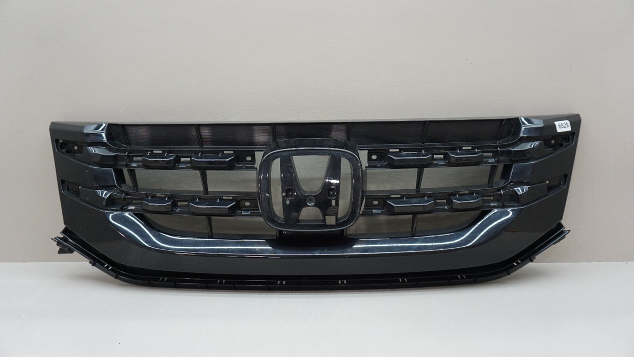 2014-2017 HONDA ODYSSEY FRONT UPPER MAIN GRILLE 75100-TK8-A110 OEM 14 15 16 17