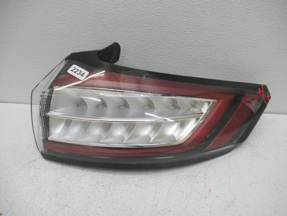 2015-2018 FORDE EDGE REAR RIGHT PASSENGER SIDE TAIL LIGHT BRAKE STOP LAMP OEM