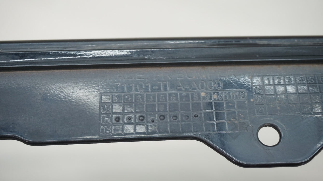 2017-2019 HONDA CRV CR-V FRONT BUMPER COVER 71101-TLA-A000 OEM 17 18 19