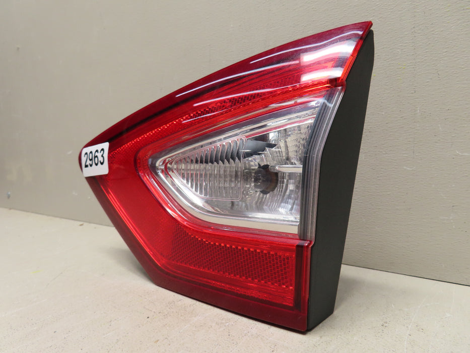 2013 2014 2015 2016 FORD FUSION RIGHT INNER TAIL LIGHT LAMP OEM