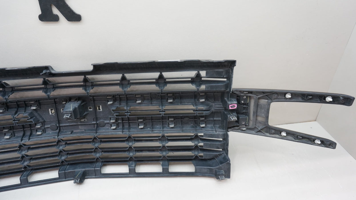 2019-2021 CHEVROLET SILVERADO 1500 FRONT BUMPER RADIATOR GRILLE OEM 84128450