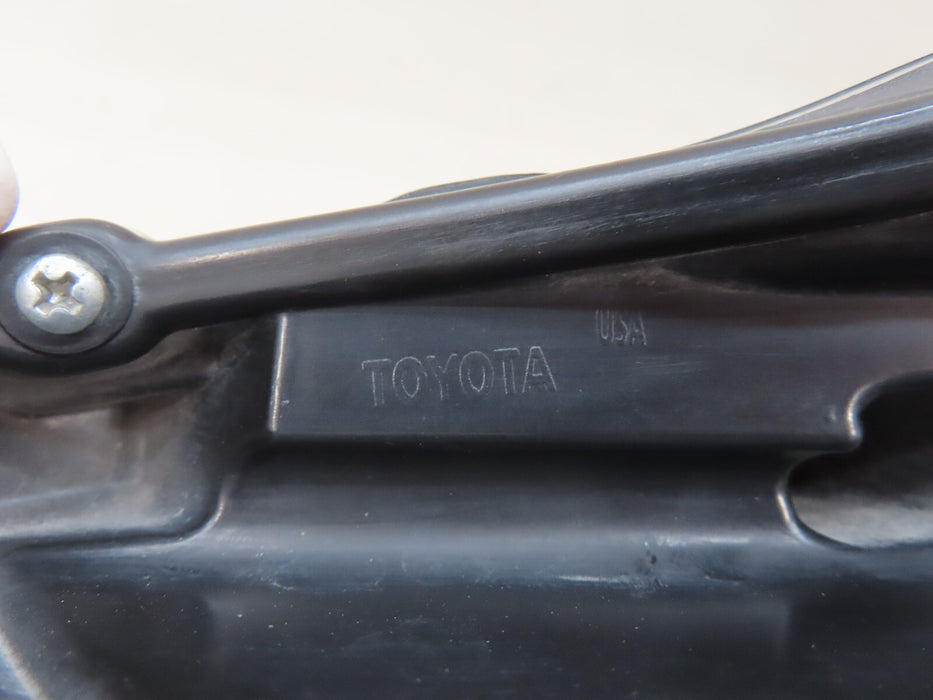 2017-2019 TOYOTA COROLLA FRONT RIGHT PASSENGER SIDE HEADLIGHT LED OEM