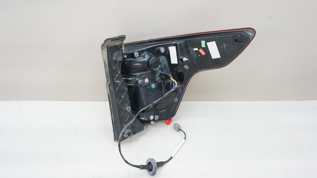 2016-2019 FORD EXPLORER REAR LEFT DRIVER SIDE LED TAIL LIGHT OEM