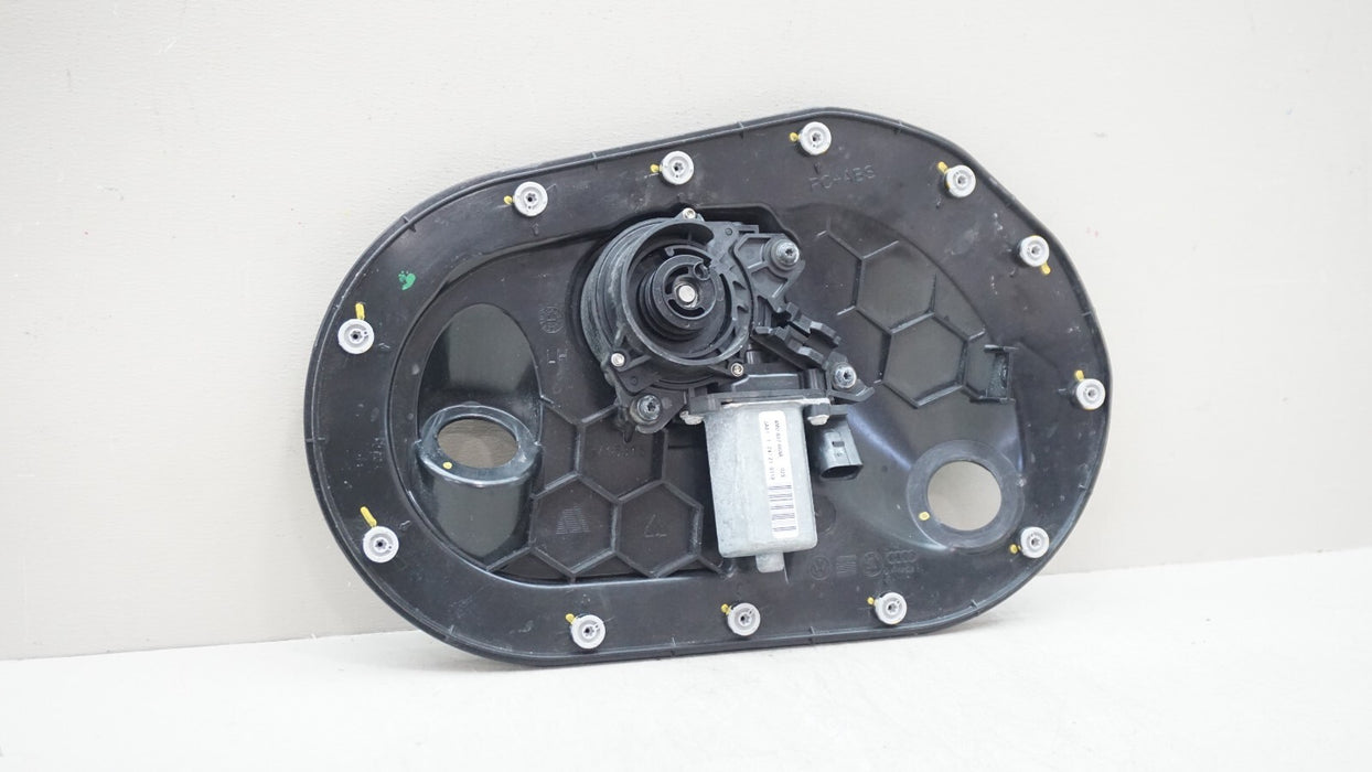 2017-2020 BENTLEY BENTAYGA FRONT LEFT DOOR LOCK SOFT CLOSE ACTUATOR MOTOR OEM