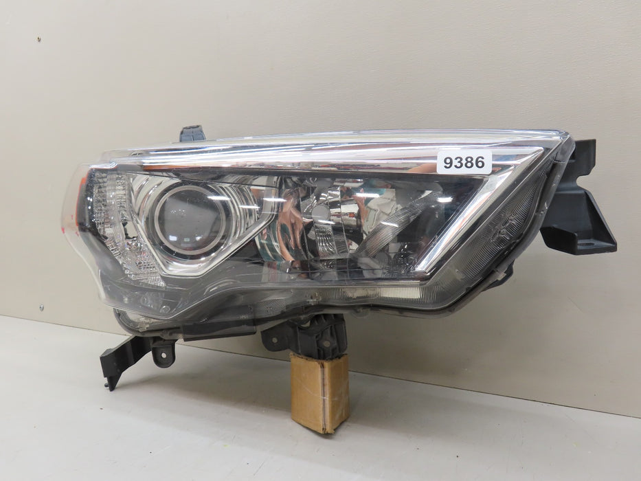 2014-2023 TOYOTA 4RUNNER FRONT RIGHT PASSENGER SIDE HEADLIGHT HALOGEN OEM