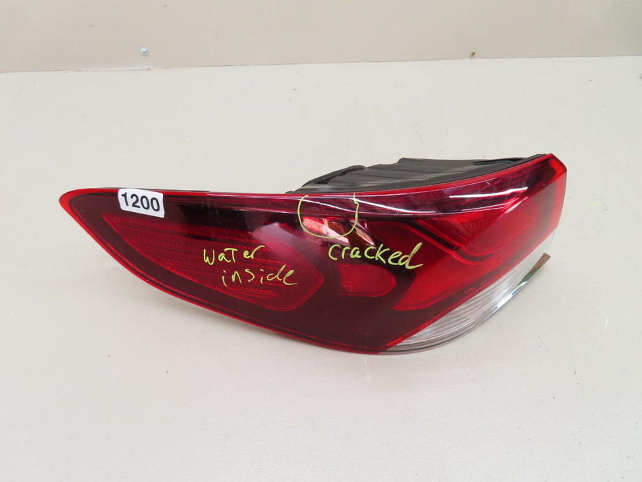 2018-2019 HYUNDAI SONATA REAR LEFT DRIVER SIDE TAILLIGHT TAILLAMP ASSEMBLY OEM