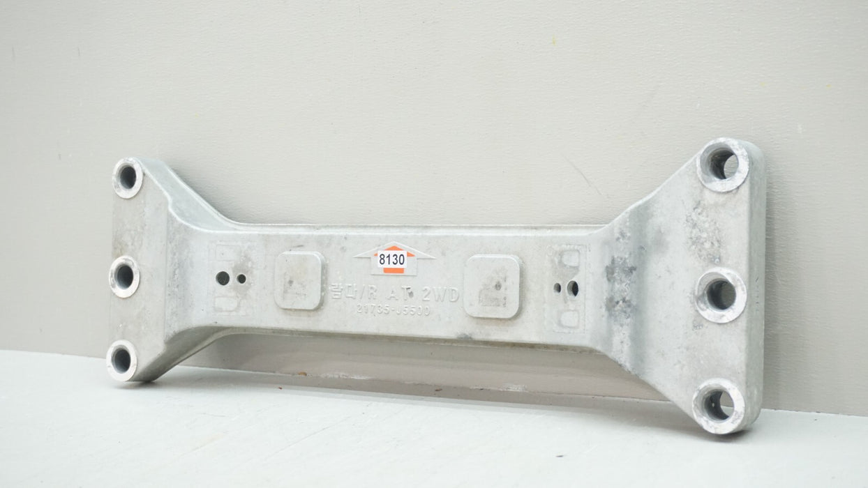 2018-2021 KIA STINGER GEAR BOX MOUNTING BRACKET 21735-J5500 OEM 18 19 20 21