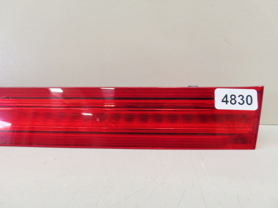 2015-2019 LINCOLN MKC REAR LIFTGATE CENTER LED TAIL LIGHT OEM