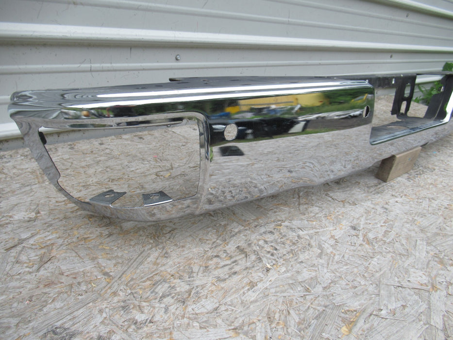 2014-2018 GMC SIERRA 1500 REAR BUMPER COVER CHROME W/ SENSOR HOLES OEM