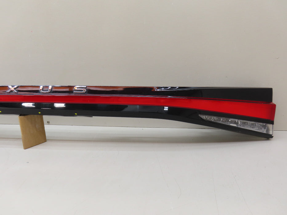 2023 2024 LEXUS RX350 REAR CENTER LIFT GATE TAIL LIGHT OEM