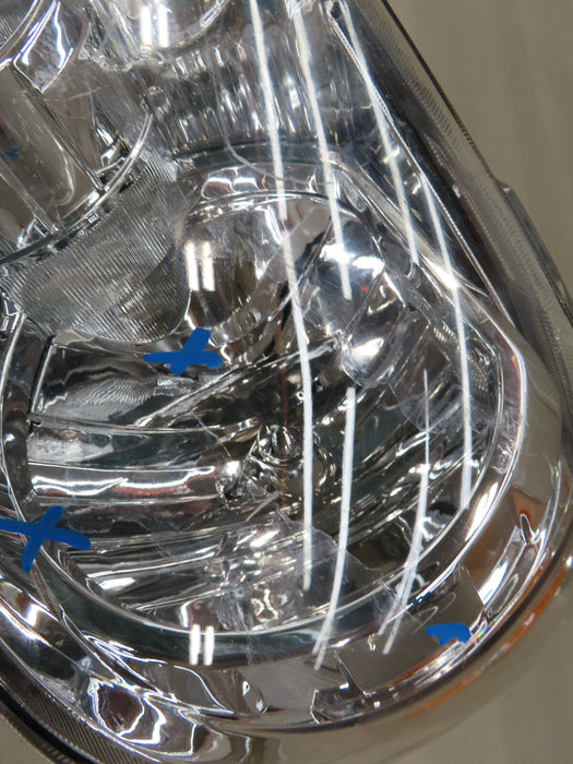 2007-2013 TOYOTA TUNDRA FRONT RIGHT PASSENGER HEADLIGHT HALOGEN OEM
