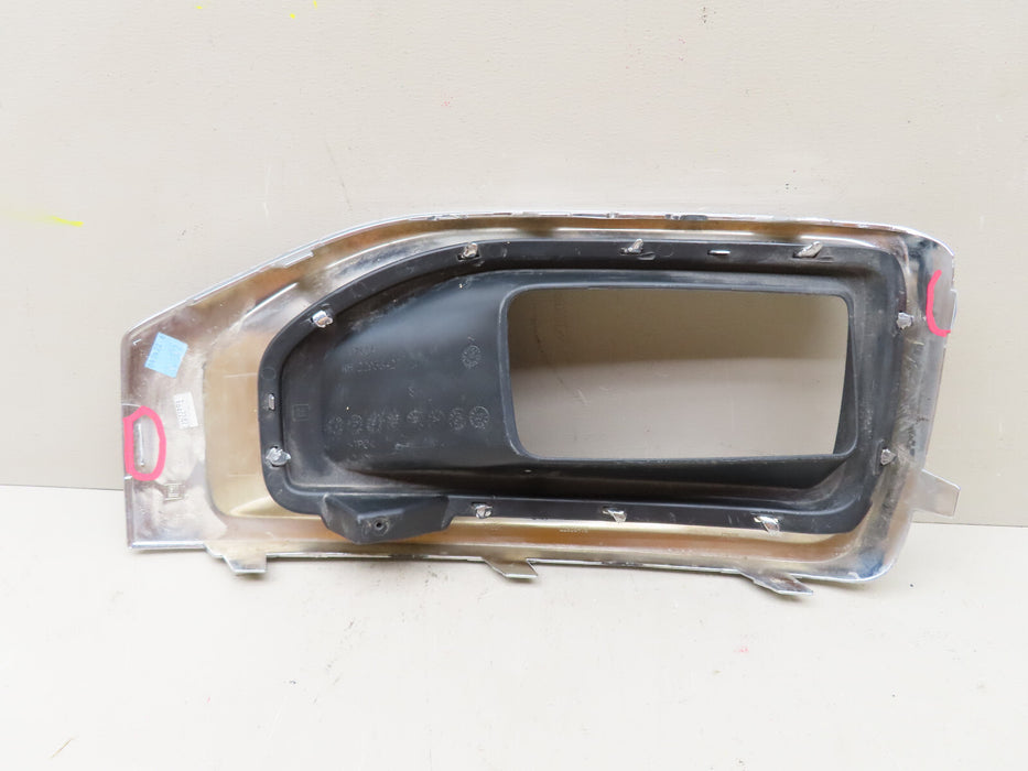 2015-2020 GMC YUKON XL YUKON FRONT RIGHT PASSENGER FOG LIGHT COVER OEM