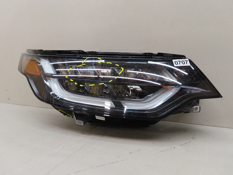 2017-2019 LAND ROVER DISCOVERY FRONT RIGHT PASSENGER HEADLIGHT LED OEM