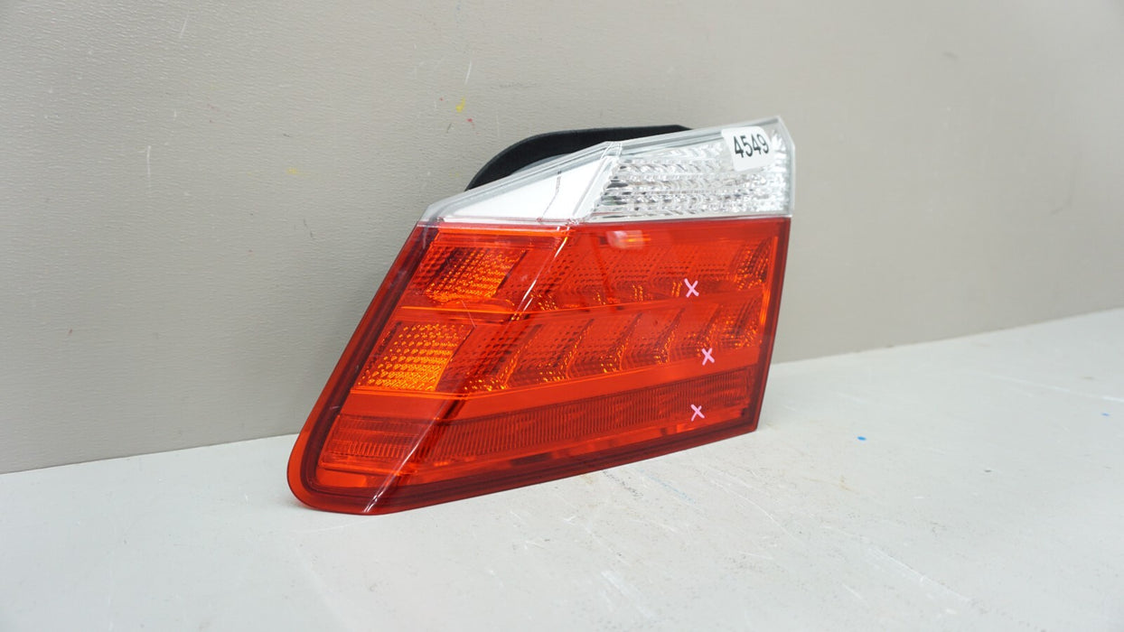 2013-2015 HONDA ACCORD REAR RH RIGHT PASSENGER SIDE INNER TAIL LIGHT OEM