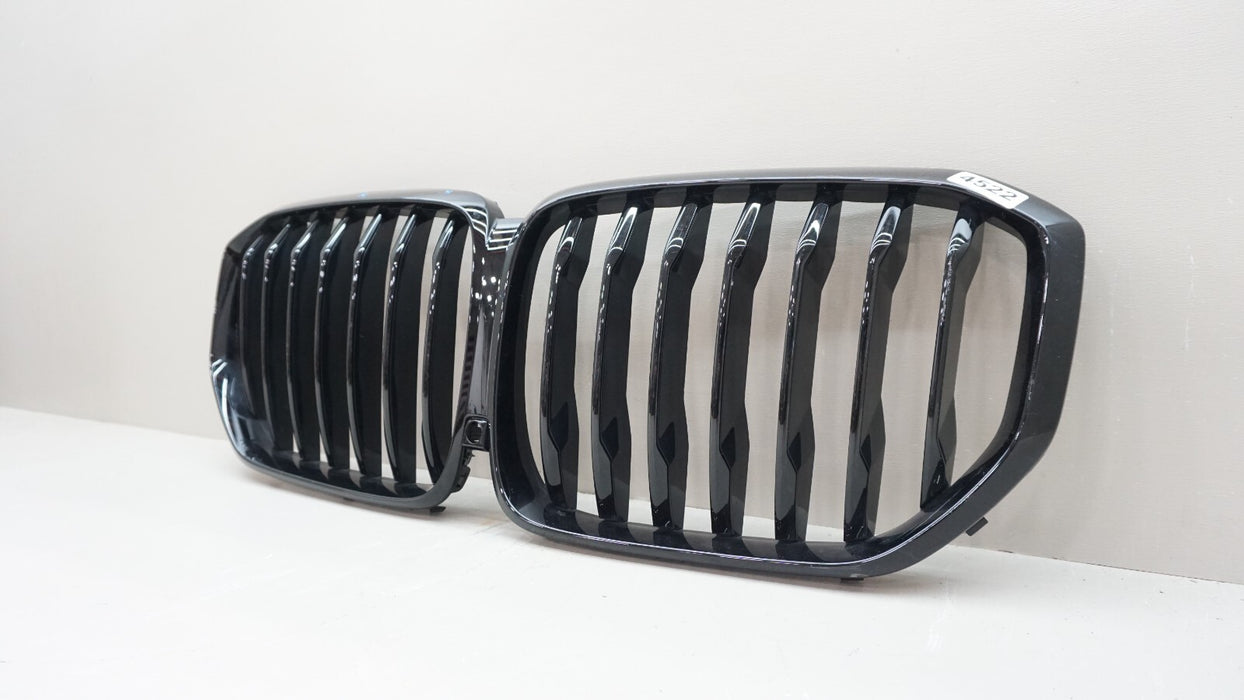 2019-2023 BMW X5 G05 FRONT RADIATOR GRILLE GRILL OEM 7454887