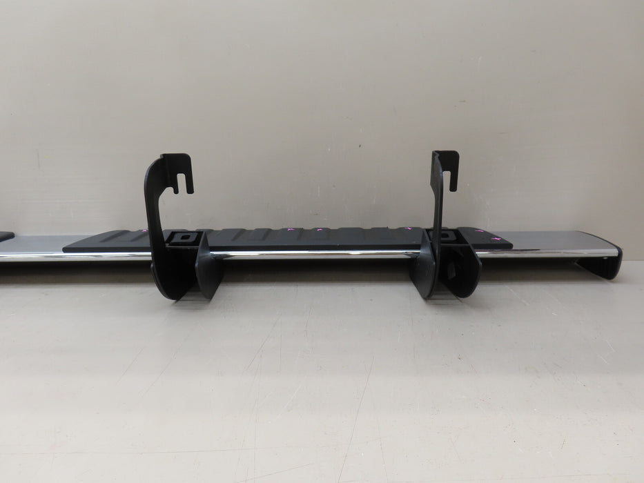 2015-2019 CHEVROLET/GMC SILVERADO-SIERRA 2500 3500 LEFT DRIVER RUNNING BOARD OEM