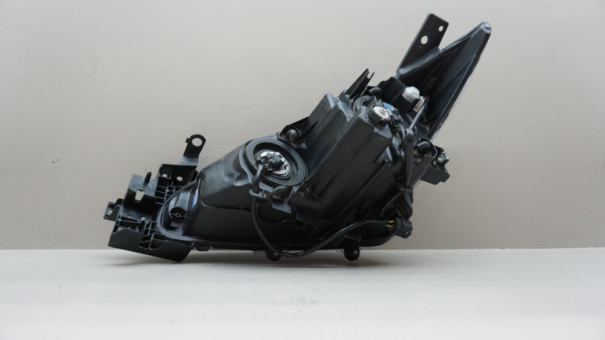 2014-2016 MAZDA 3 FRONT RIGHT PASSENGER SIDE HEADLIGHT HALOGEN AFTERMARKET