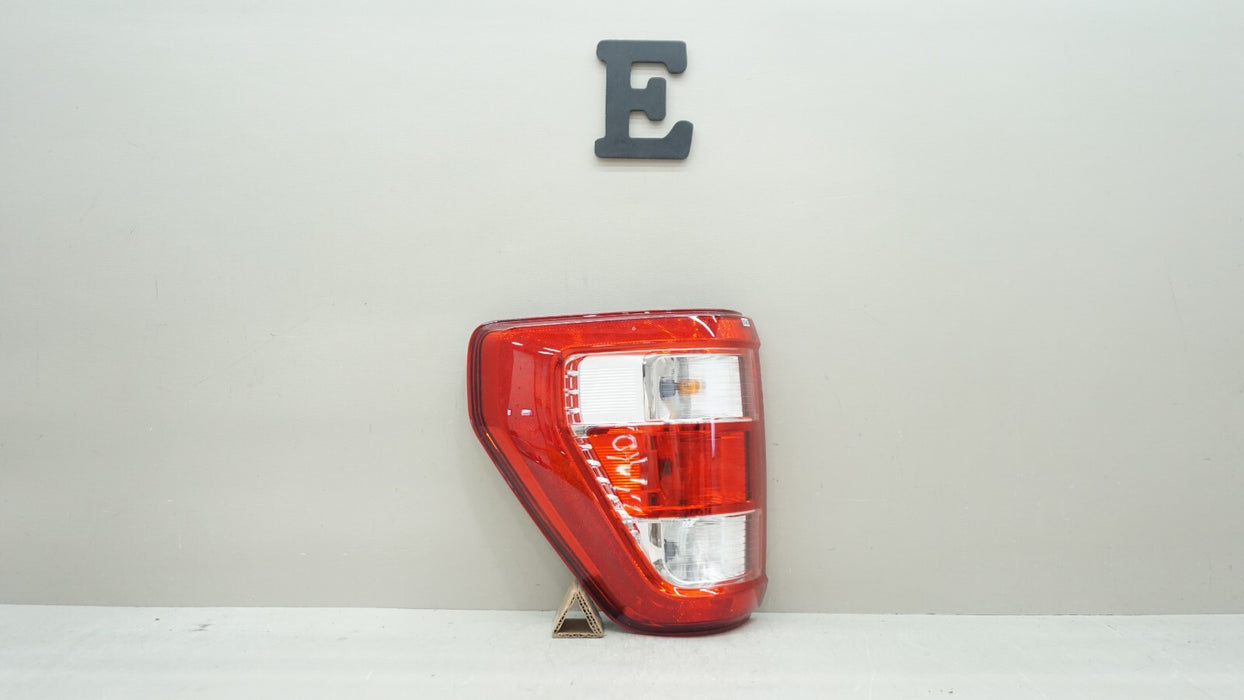 *MINT* 2021-2023 FORD F-150 F150 REAR LEFT DRIVER SIDE HALOGEN TAIL LIGHT OEM