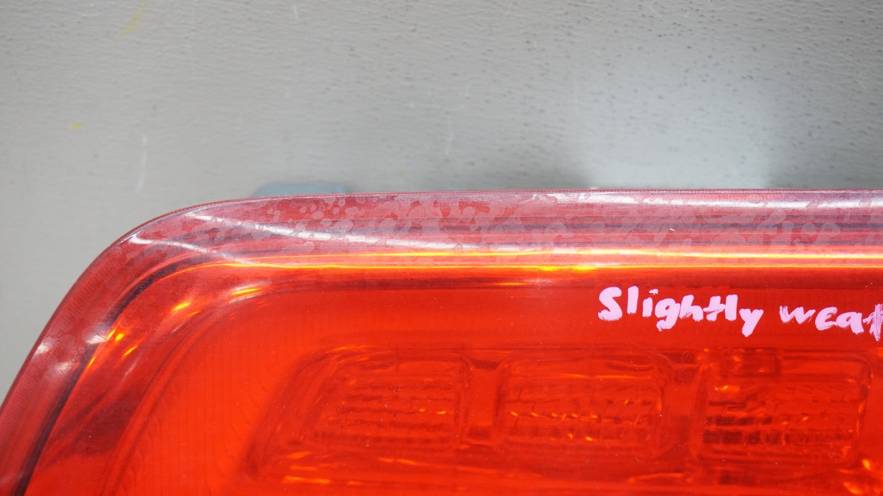 2014-2021 JEEP GRAND CHEROKEE REAR RIGHT PASSENGER SIDE INNER TAIL LIGHT OEM
