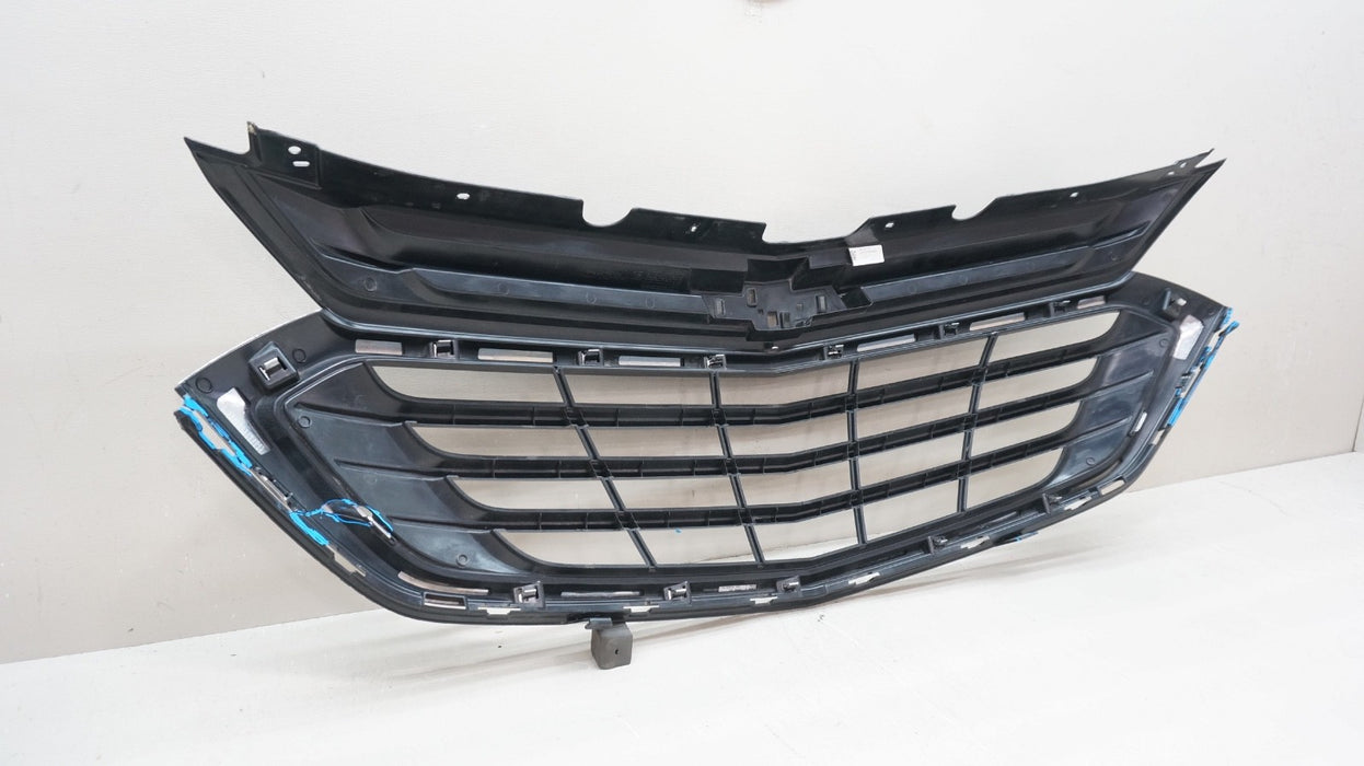 2018-2021 CHEVROLET EQUINOX FRONT BUMPER RADIATOR GRILLE OEM 84150748