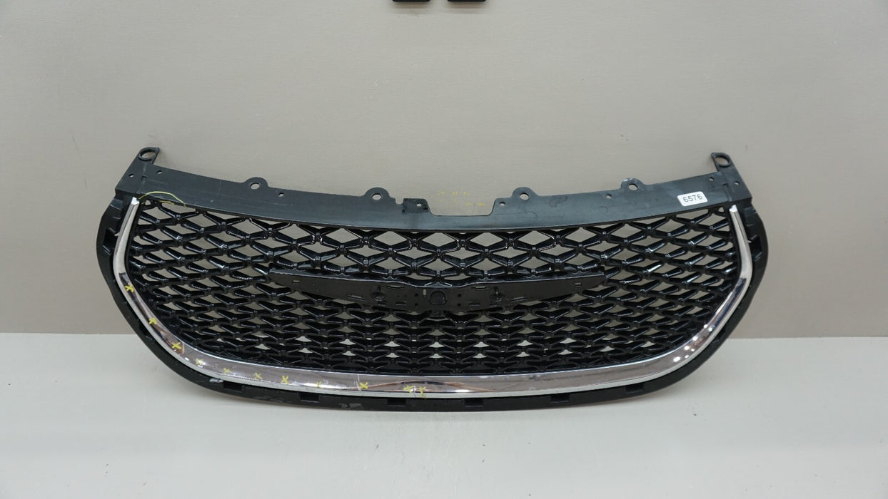 2021-2023 CHRYSLER PACIFICA FRONT CENTER UPPER BUMPER GRILLE OEM 6WF26TRMAC
