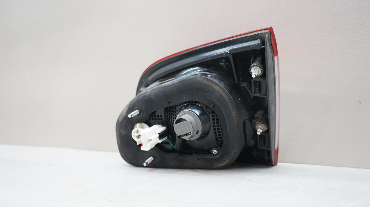 2010-2012 HYUNDAI SANTA FE REAR LEFT INNER TAIL LIGHT OEM