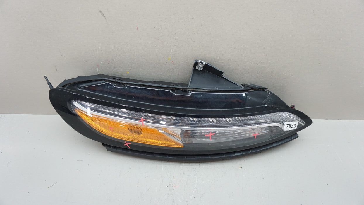 2014-2018 JEEP CHEROKEE FRONT RIGHT DAYTIME RUNNING LIGHT DRL OEM