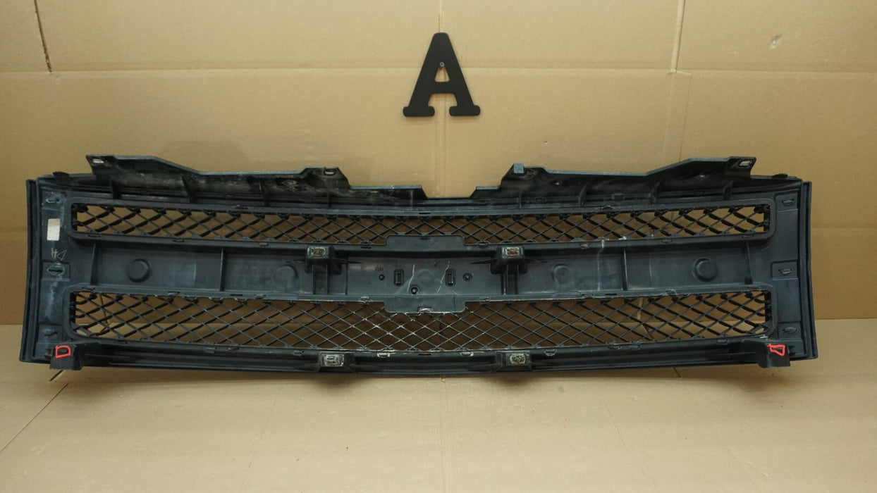 2007-2013 CHEVROLET CHEVY SILVERADO 1500 FRONT BUMPER GRILLE GRILL OEM 25810706