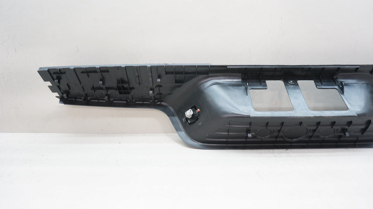 2007-2013 TOYOTA TUNDRA REAR BUMPER STEP PAD PANEL OEM 52461-0C040
