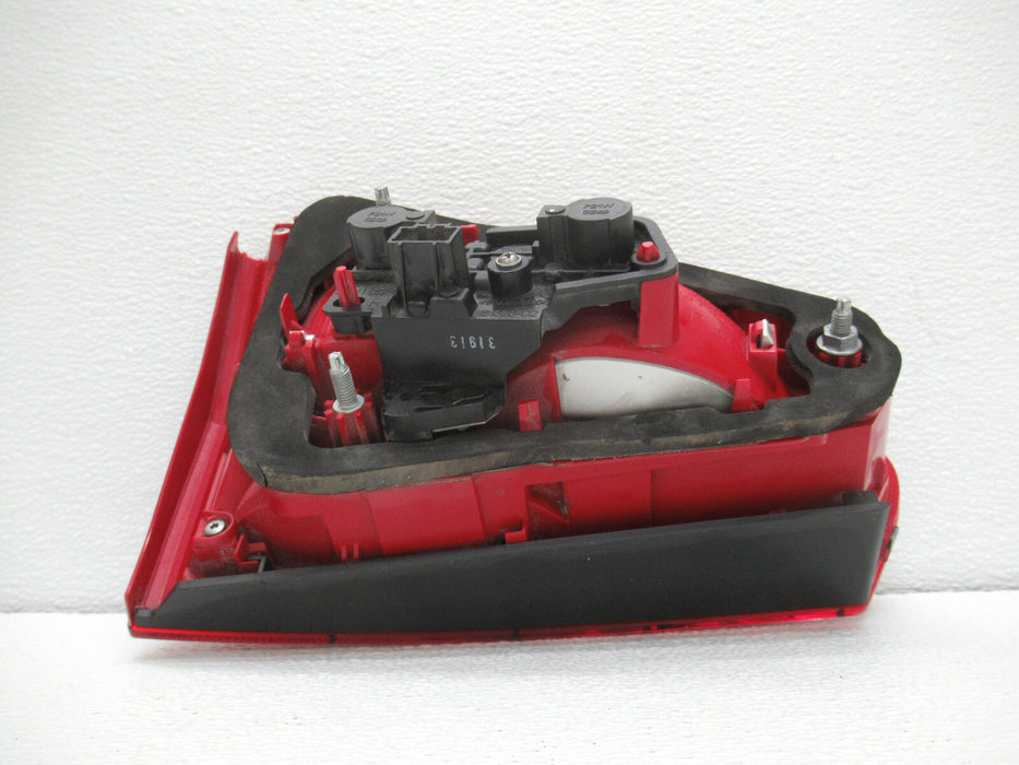 2009 2010 2011 2012 Audi A4 B8 Tail Light lamp Inner Passenger RH 8K5 945 094