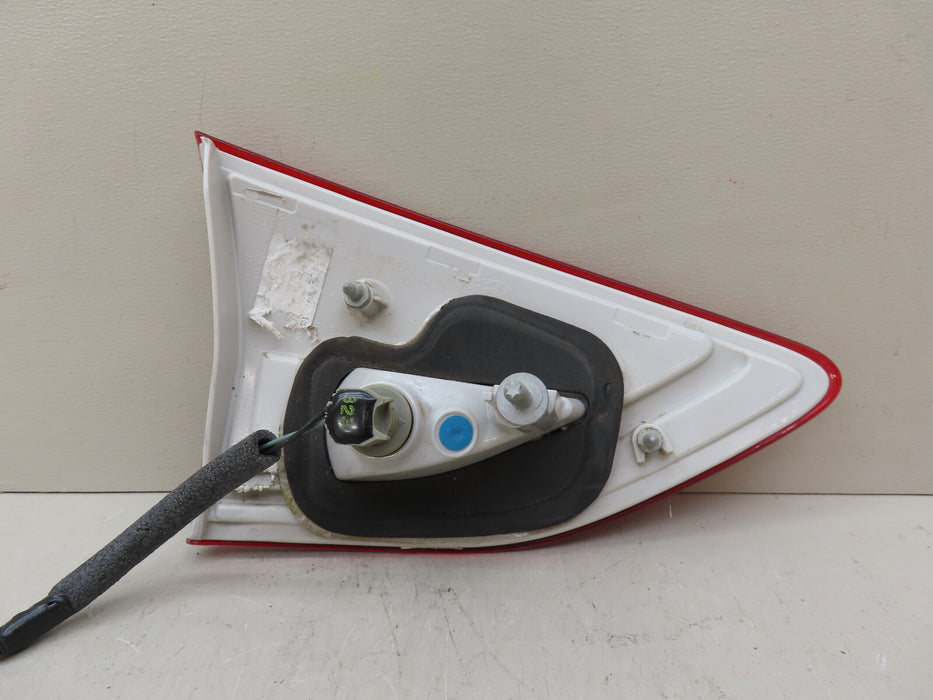 2013-2016 FORD ESCAPE REAR RIGHT PASSENGER SIDE TAIL LIGHT INNER OEM