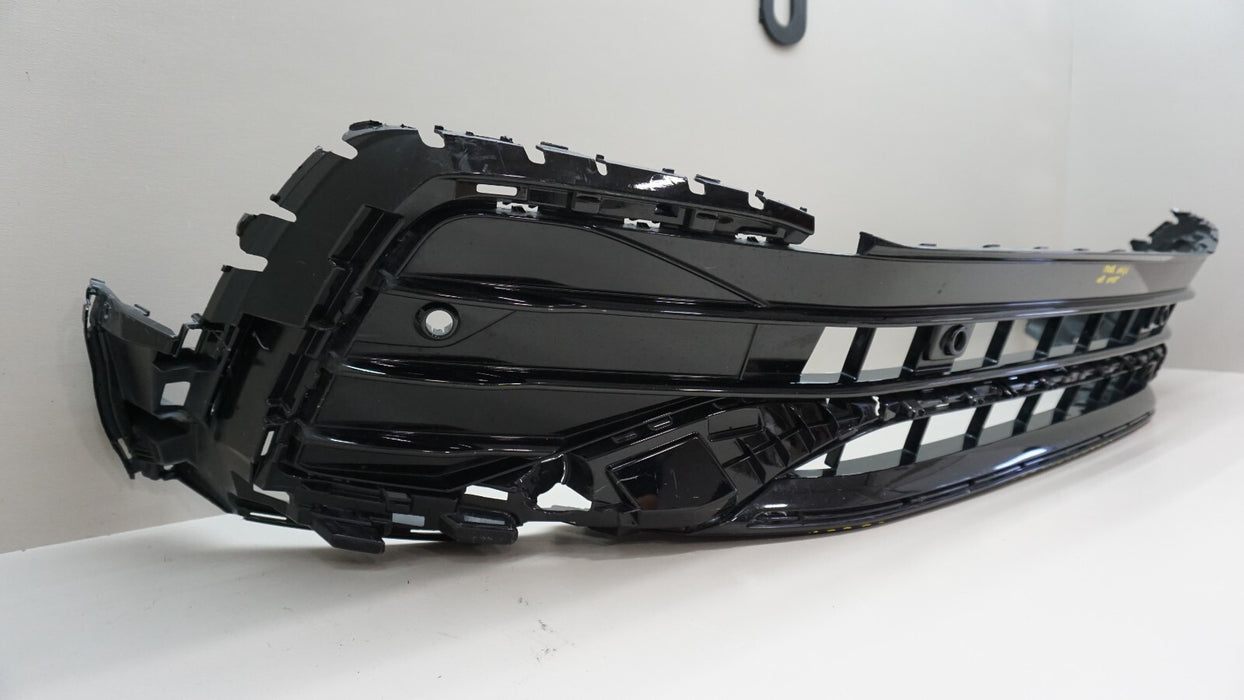 2022-2023 VOLKSWAGEN TIGUAN R LINE FRONT LOWER BUMPER GRILLE OEM 5NN853677L