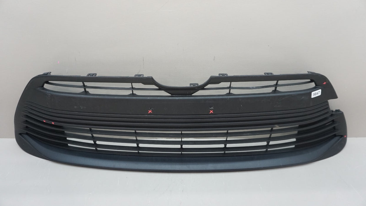 2017-2019 TOYOTA COROLLA FRONT LOWER GRILLE GRILL 53112-12680 OEM 17 18 19