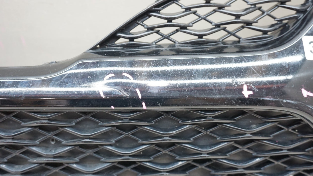 2018-2020 TOYOTA CAMRY SE SXE FRONT BUMPER GRILLE OEM 53113-06130