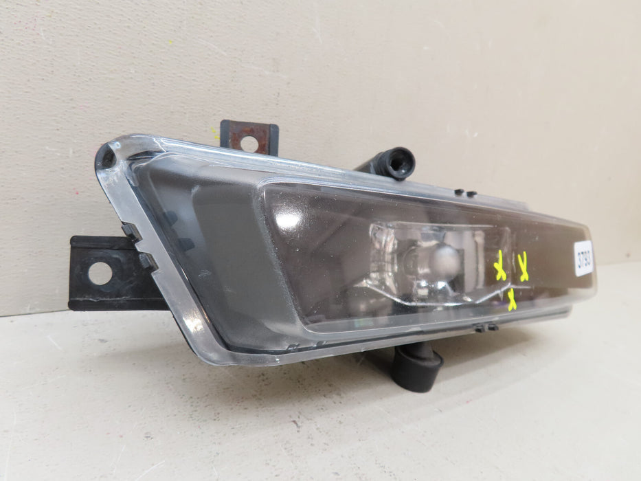 2008-2011 BMW 128I 135I FRON RIGHT PASSENGER FOG LIGHT LAMP OEM 0 305 084 022