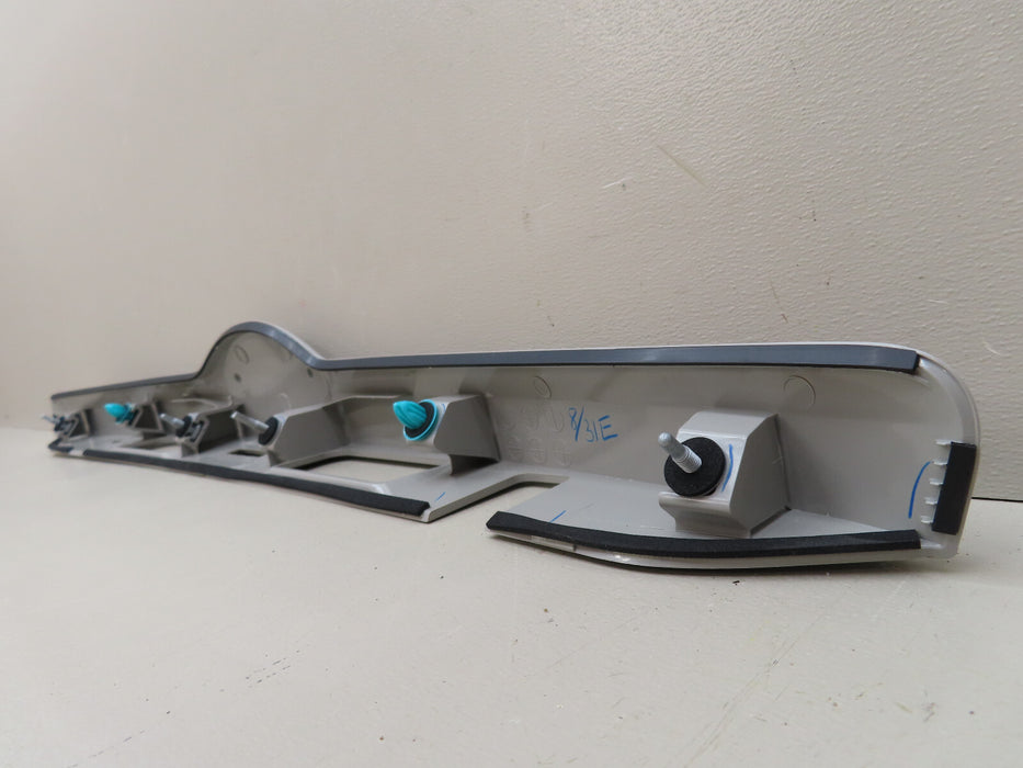 2015-2017 SUBARU CROSSTREK,IMPREZA, XV REAR TRUNK TAIL GATE MOLDING OEM