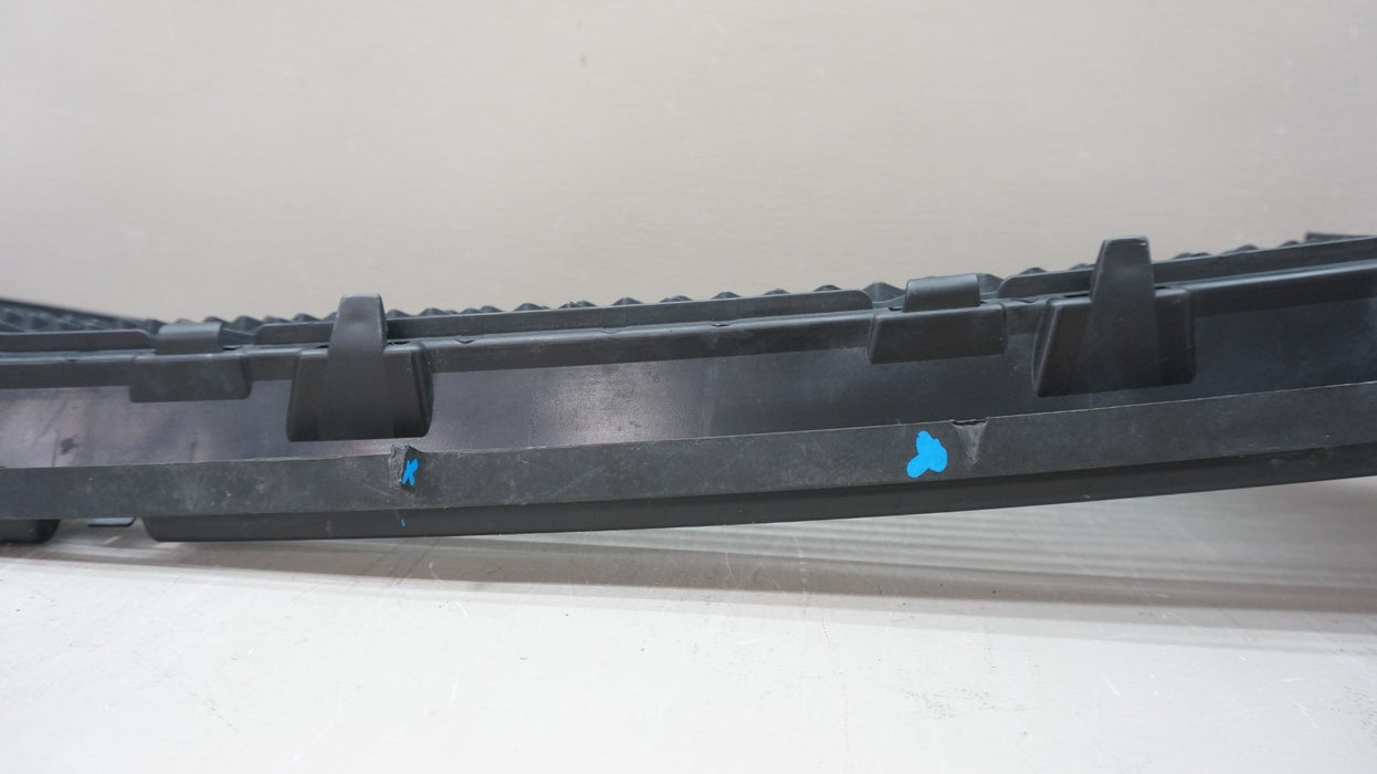 2019-2023 MERCEDES BENZ C300 FRONT LOWER CENTER GRILLE OEM 205-885-25 01