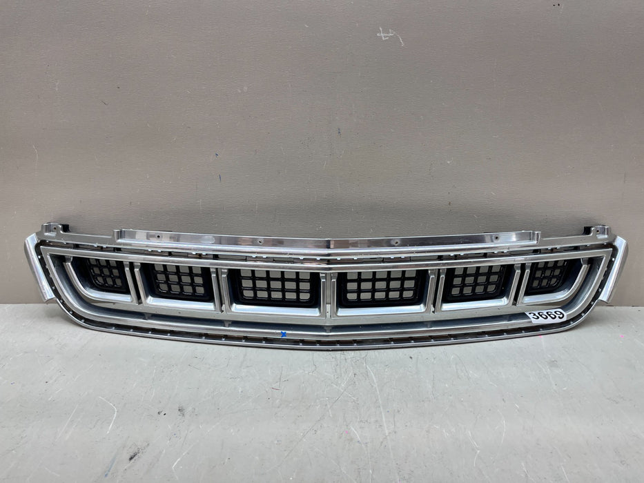 2013-2017 CADILLAC XTS FRONT LOWER CENTER GRILLE OEM 20901627
