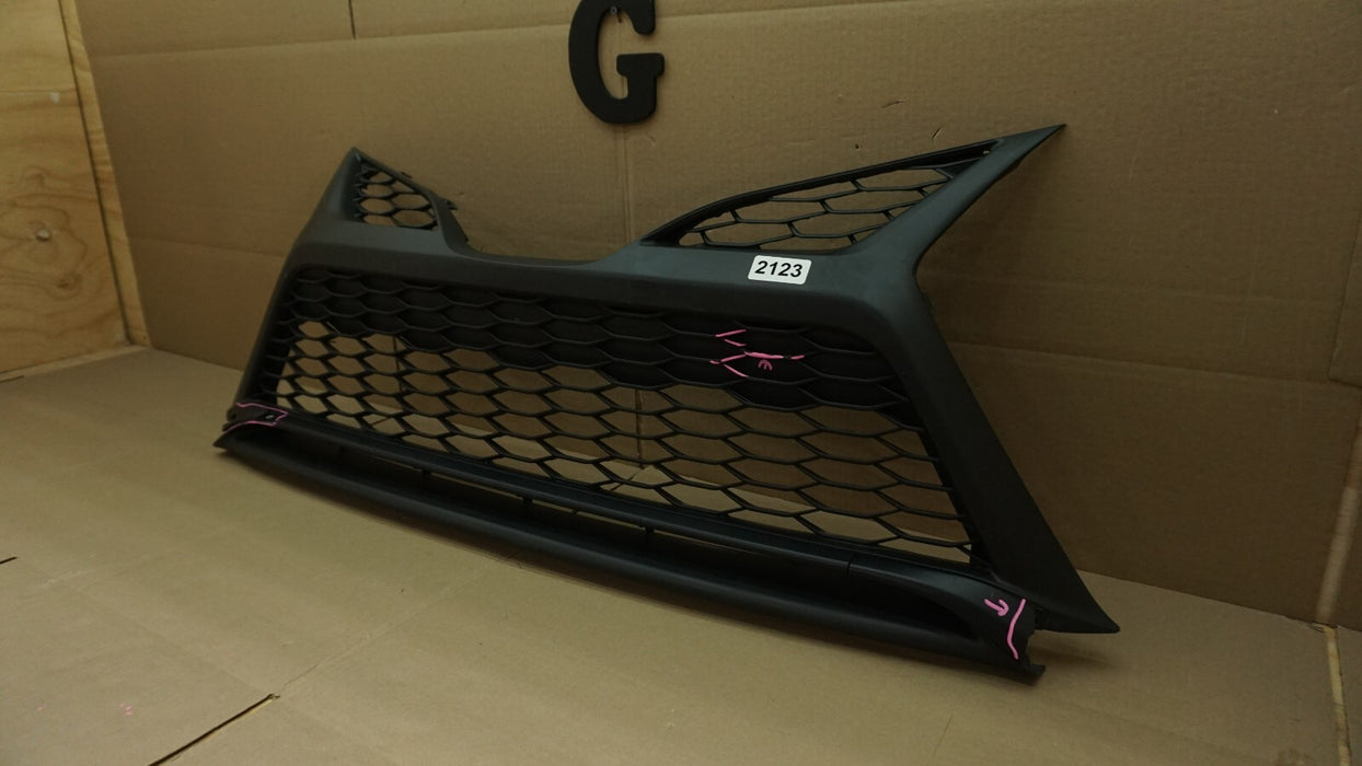 2021-2022 TOYOTA CAMRY SE XSE UPPER LOWER GRILL GRILLE BUMPER OEM 53113-06150
