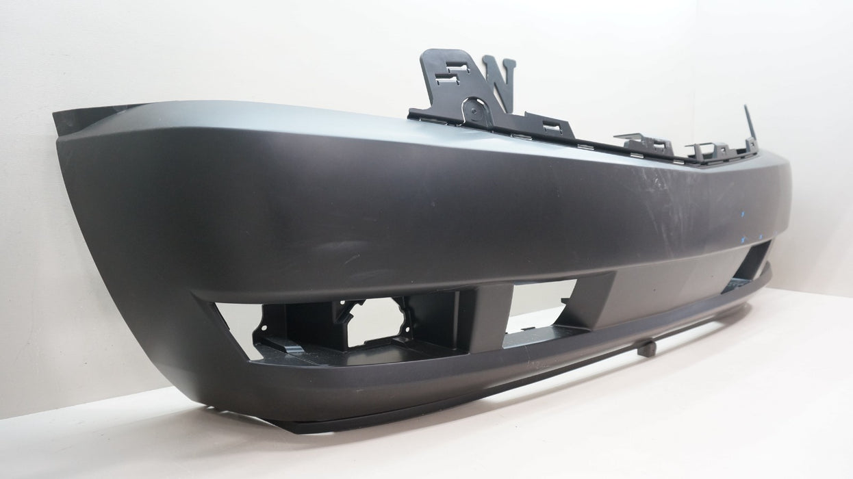 2007-2014 CADILLAC ESCALADE ESV / EXT FRONT BUMPER COVER PANEL OEM 25835040