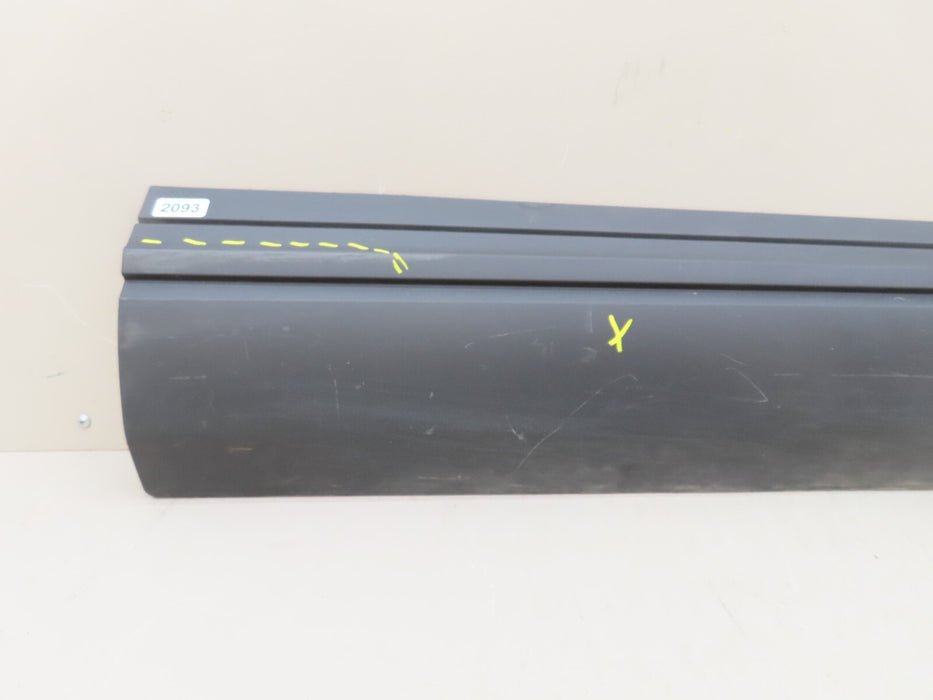 2020 2021 FORD EXPLORER FRONT RIGHT PASSENGER LOWER DOOR MOLDING OEM