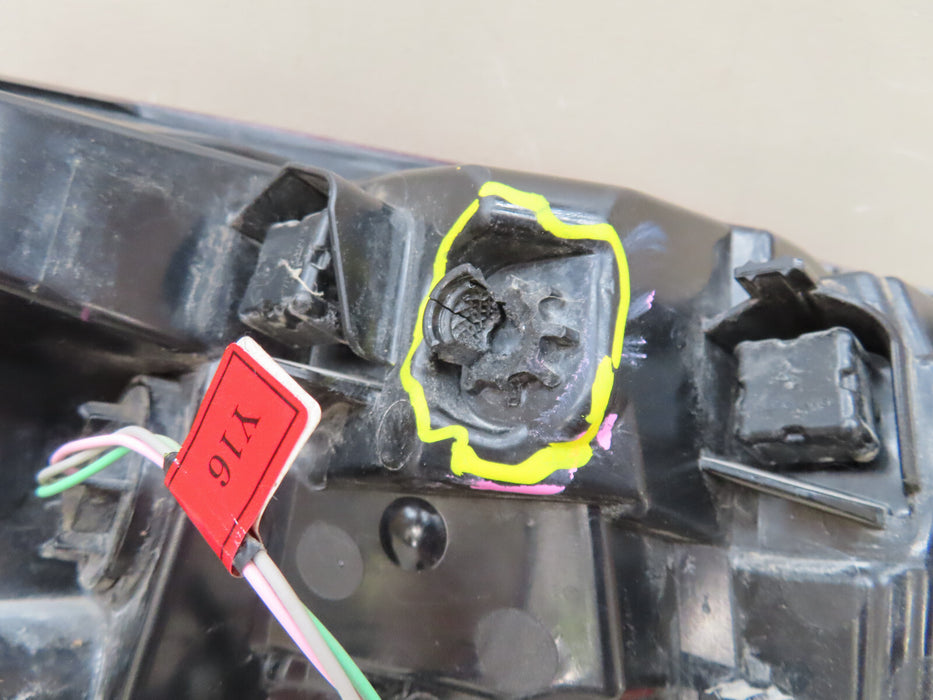 2019 2020 HYUNDAI ELANTRA REAR RIGHT TAIL LIGHT LAMP HALOGEN OEM