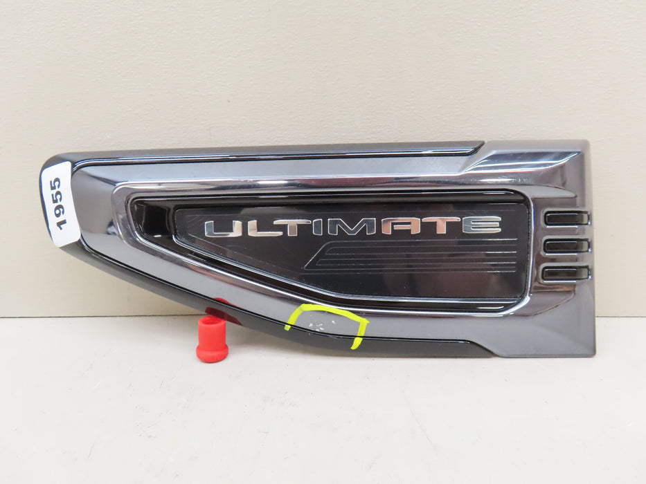 GENUINE GM FRONT LEFT DRIVER SIDE FENDER VENT OEM