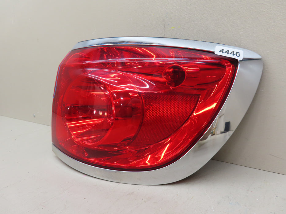 2008 - 2012 BUICK ENCLAVE RIGHT PASSENGER SIDE  TAIL LIGHT OEM