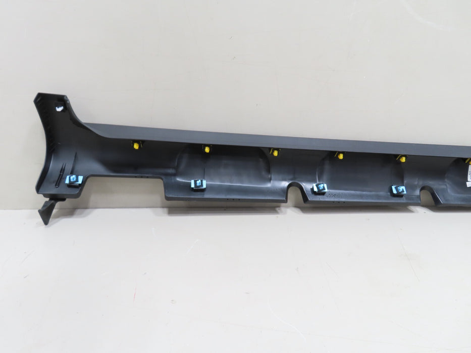 2020-2021 HYUNDAI VENUE LEFT ROCKER SKIRT MOLDING COVER PANEL OEM 87751-K2000