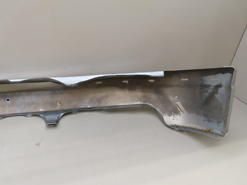 2000-2006 CHEVROLET TAHOE/SUBURBAN FRONT BUMPER METAL OEM