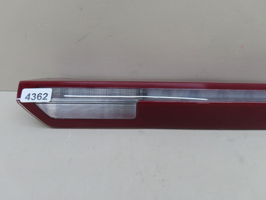 2019-2023 CHEVROLET GMC SILVERADO/SIERRA 3RD BRAKE TAIL LIGHT OEM 84419006