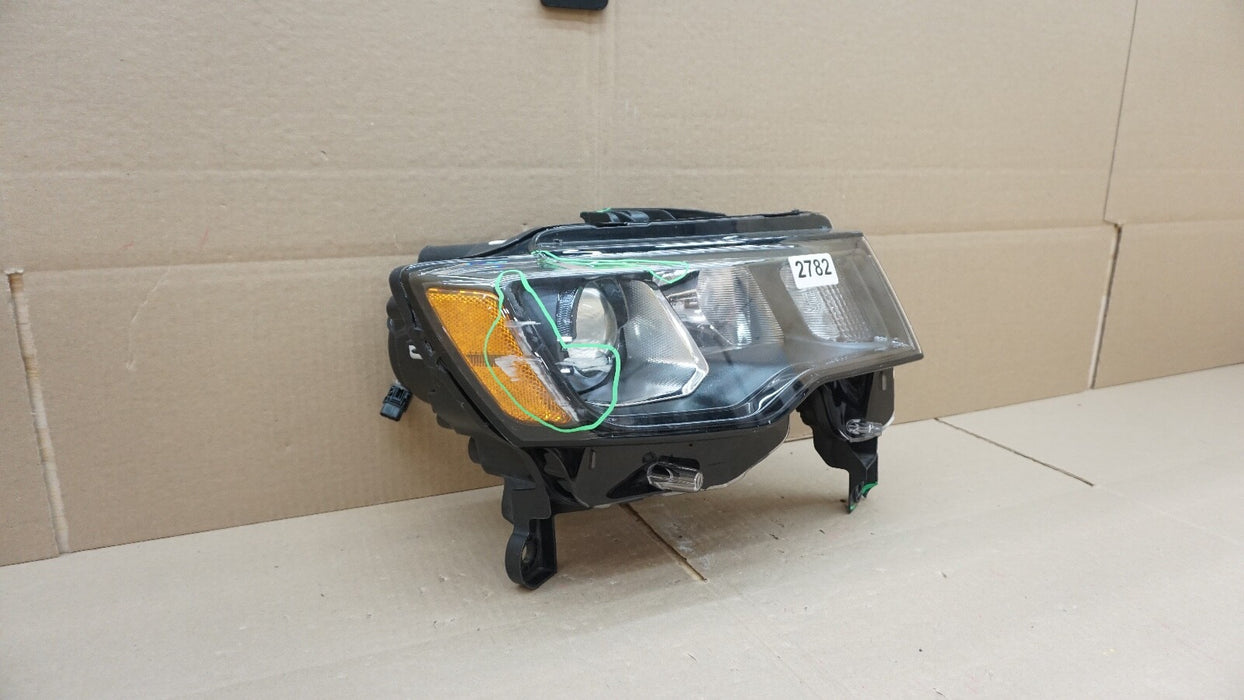 2017-2021 JEEP GRAND CHEROKEE FRONT RH RIGHT PASSENGER SIDE HEADLIGHT OEM
