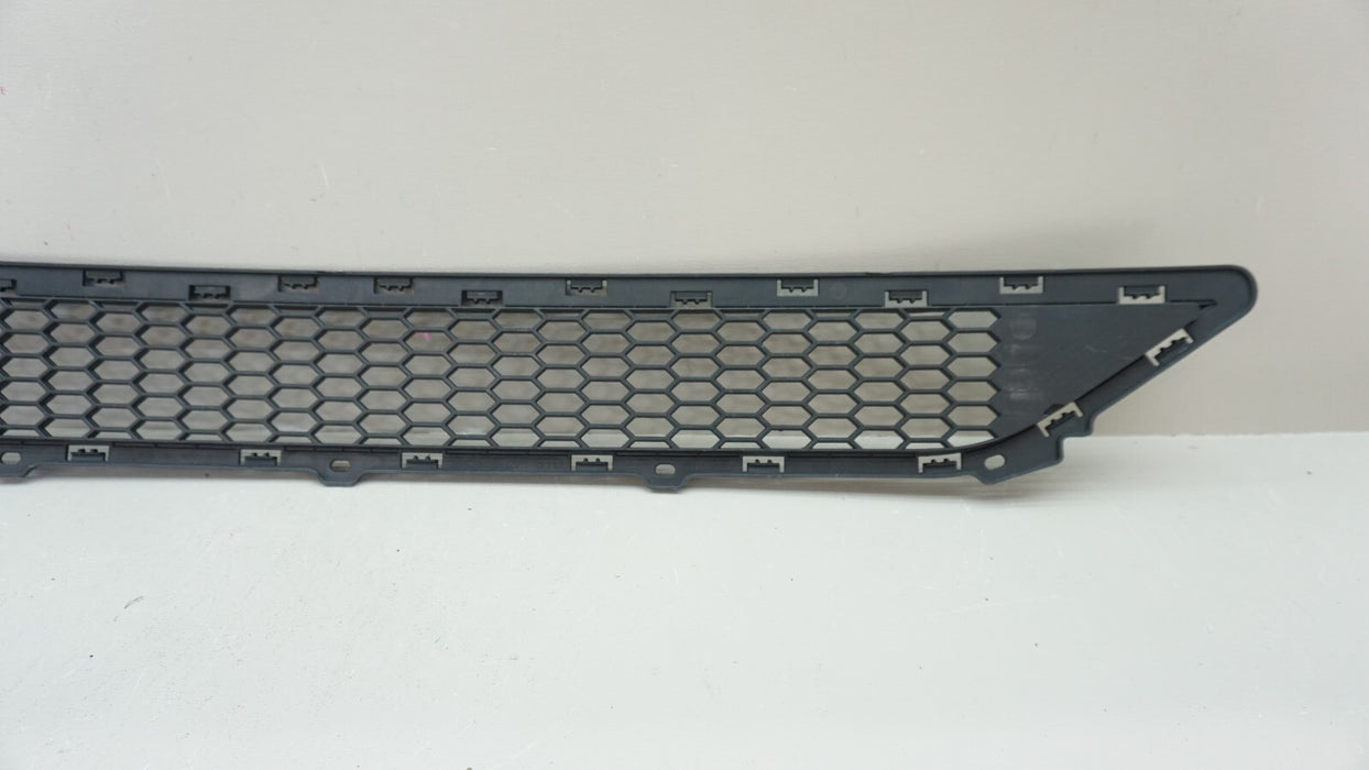 2016-2018 HYUNDAI TUCSON SUV FRONT LOWER BUMPER GRILLE GRILL OEM 86561-D3000