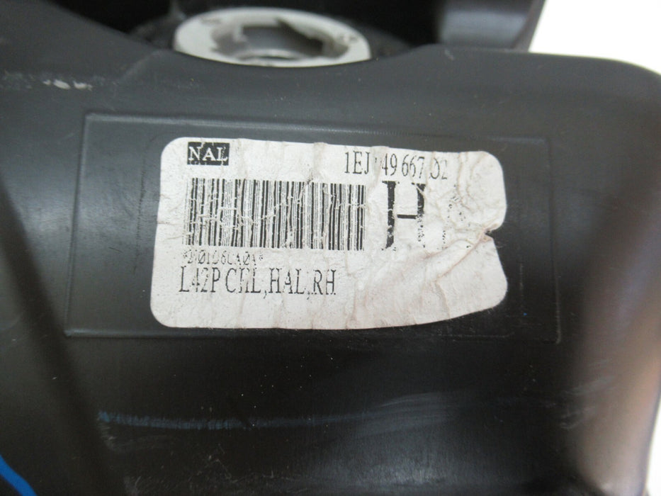 2019-2021 NISSAN ALTIMA FRONT RIGHT PASSENGER SIDE HEADLIGHT HALOGEN LIGHT OEM